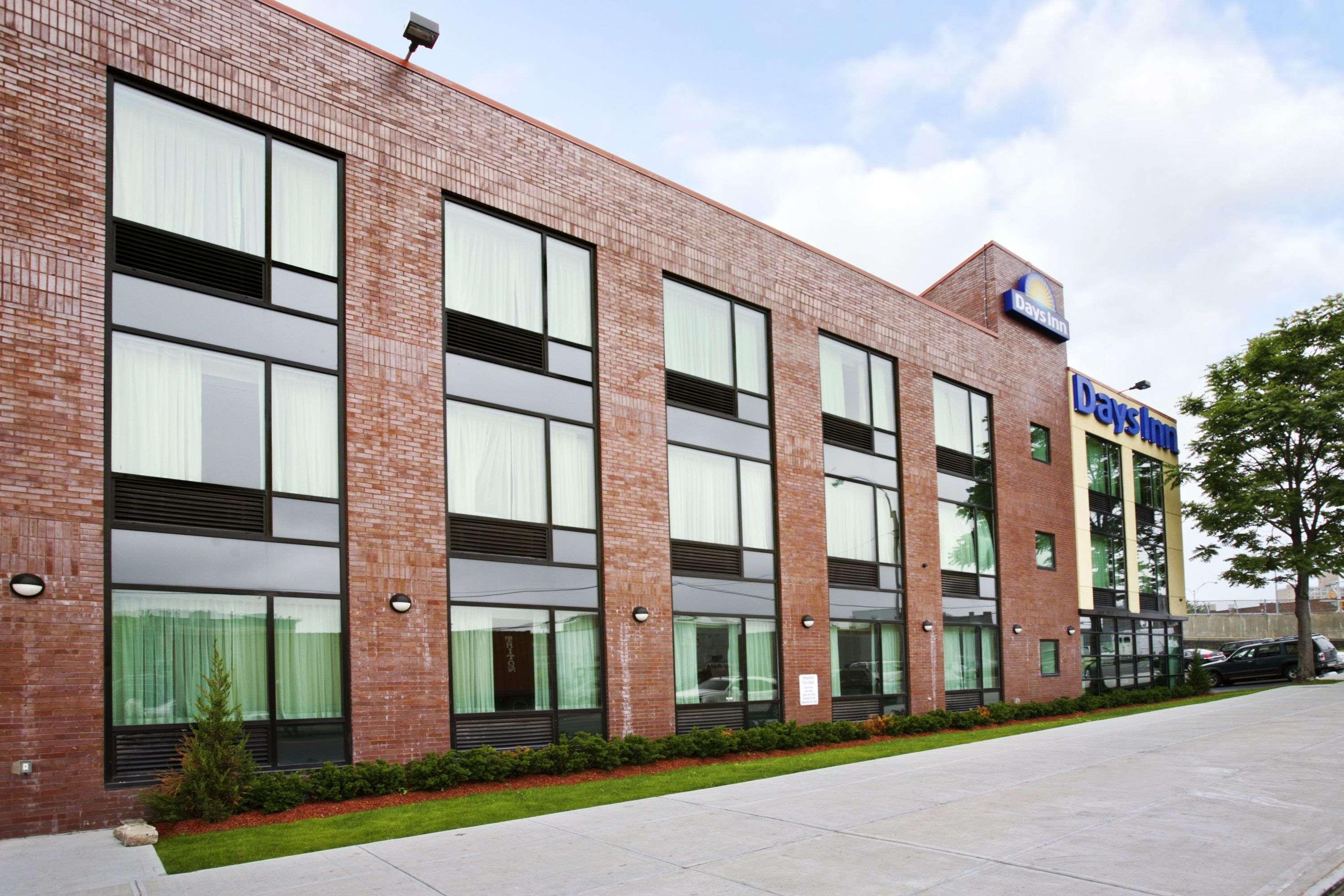 Days Inn Bronx New York Dış mekan fotoğraf